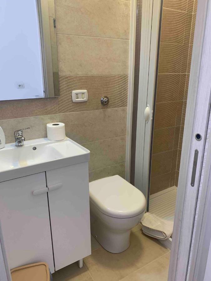Miris Home Fast And Comfortable With Self Check In 8 Minutes Walk Near Naples Airport Nápoles Exterior foto