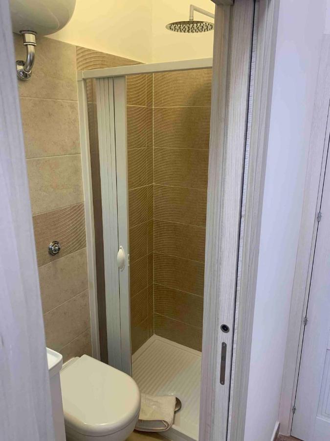 Miris Home Fast And Comfortable With Self Check In 8 Minutes Walk Near Naples Airport Nápoles Exterior foto