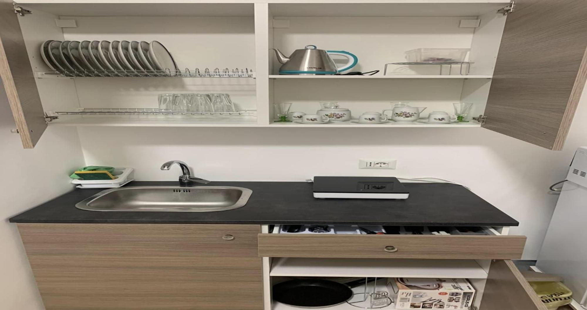 Miris Home Fast And Comfortable With Self Check In 8 Minutes Walk Near Naples Airport Nápoles Exterior foto